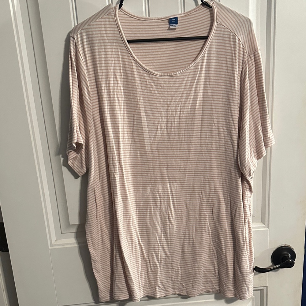 Old Navy Women’s Luxe Soft Cream and White Striped Short Sleeve Tee